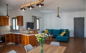 Aria Guesthouse Tinos